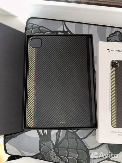 Чехол Pitaka для iPad pro 11