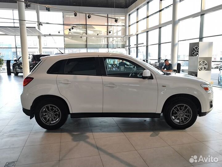 Mitsubishi ASX 1.8 CVT, 2013, 235 926 км