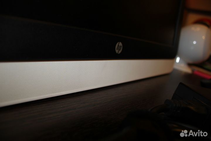 Моноблок HP 22-3201ur
