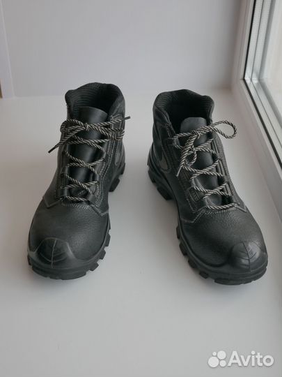 Ботинки рабочие 44р, б/у
