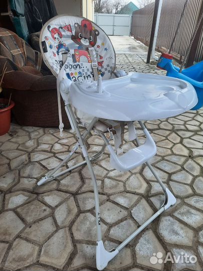 Стульчик для кормления