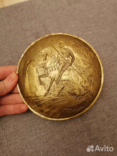 Тарелка латунь