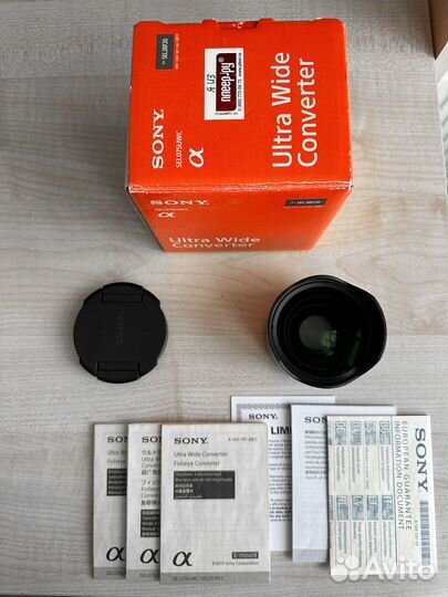 Широкоугольный конвертер Sony Ultra Wide Converter