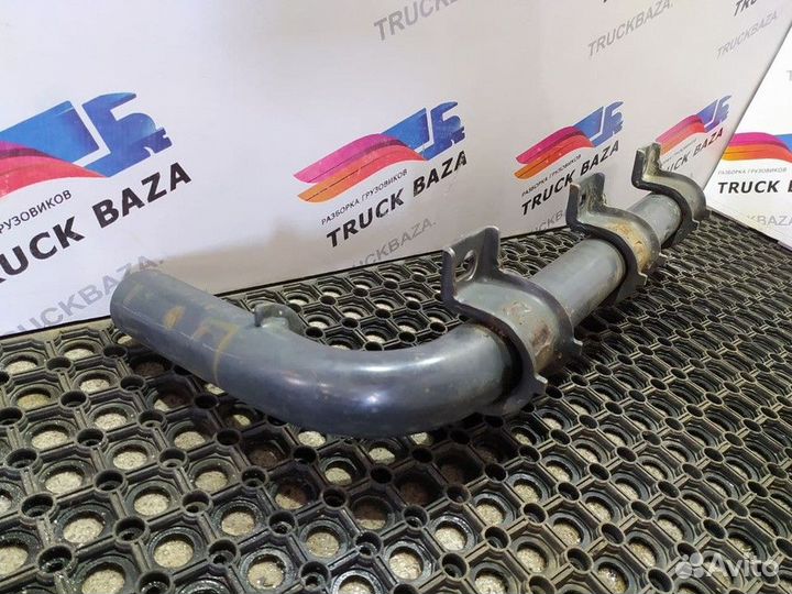 Кронштейн корпуса подножек нижний Iveco Stralis