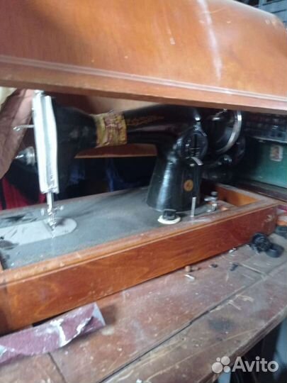 Швейная машина Подольск