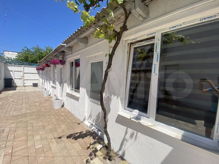 Комната 27 м² в > 9-к., 1/1 эт.