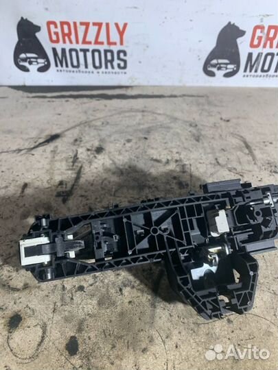 Ручка двери внешняя задняя правая Mercedes-Benz E