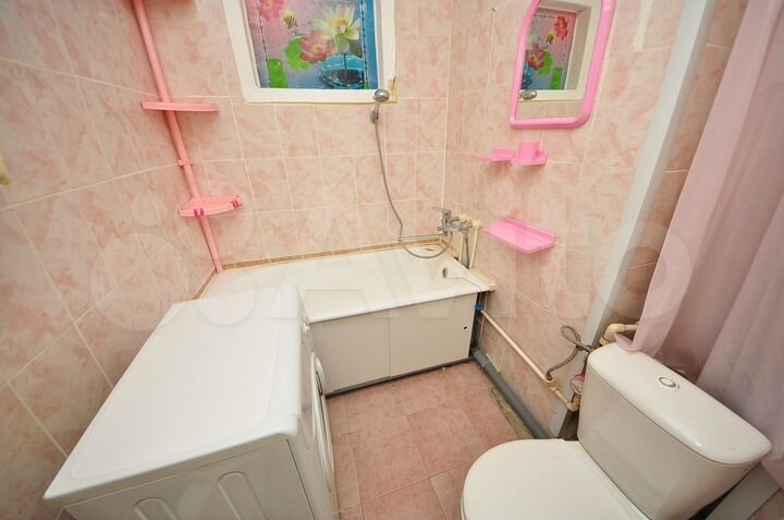 2-к. квартира, 42,5 м², 1/5 эт.