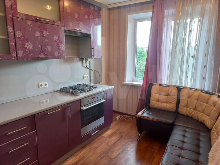 2-к. квартира, 50,7 м², 4/5 эт.