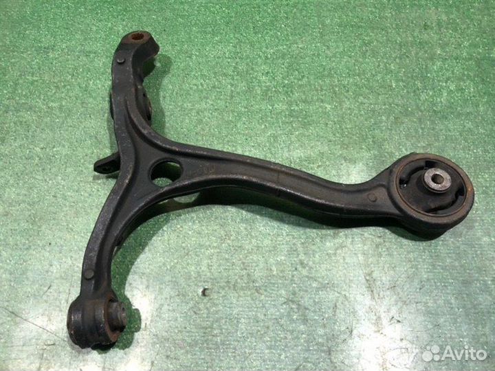 Рычаг передний правый Honda Accord CU1 R20A 2011