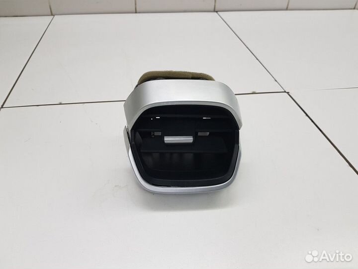 Дефлектор воздушный левый (Geely Coolray)