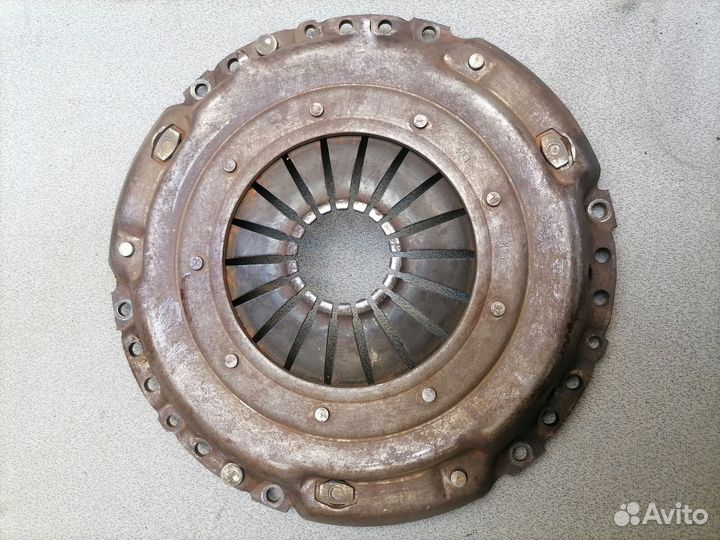 Корзина сцепления для VW Passat (B4) 1994-1996