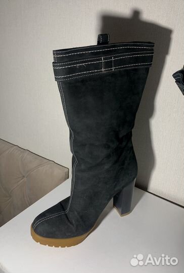 Женские сапоги