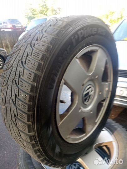 Hankook Winter I'Pike 195/65 R15