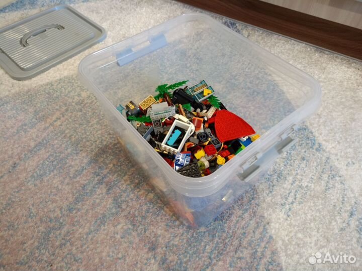 Лего 1.7 кг
