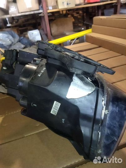 Фара санëнг актион нью правая