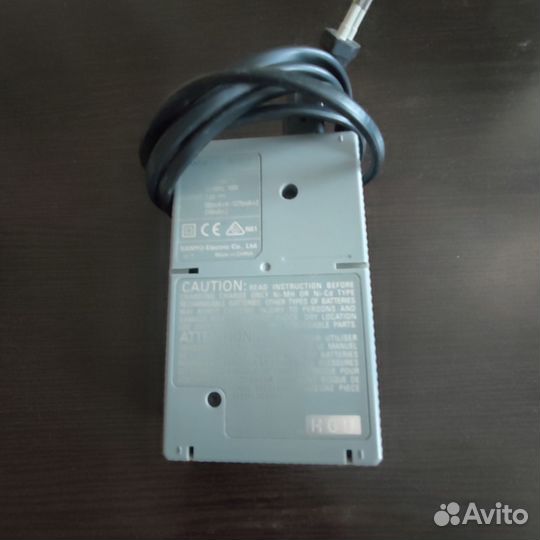 Зарядное устройство для аккумуляторных батареек