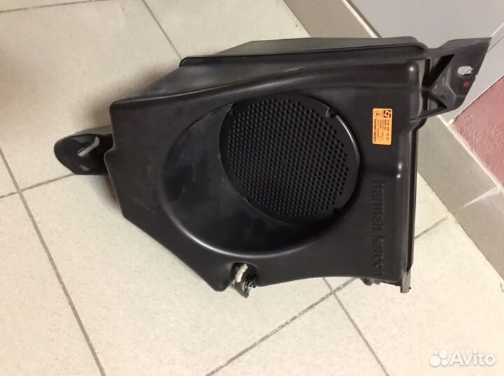 Сабвуфер Harman Kardon Мерседес мл 164