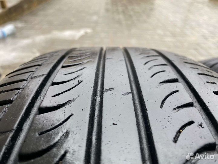 Nexen Classe Premiere 672A 215/65 R16