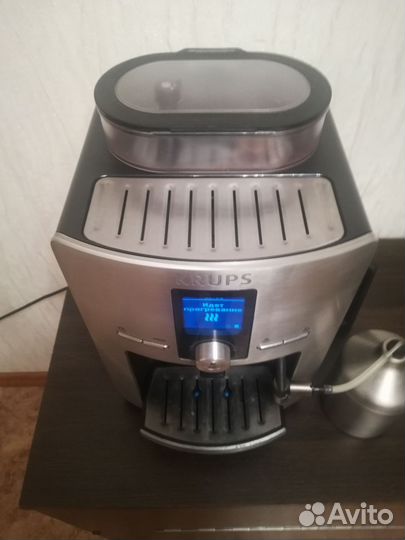 Кофемашина Krups EA 8260