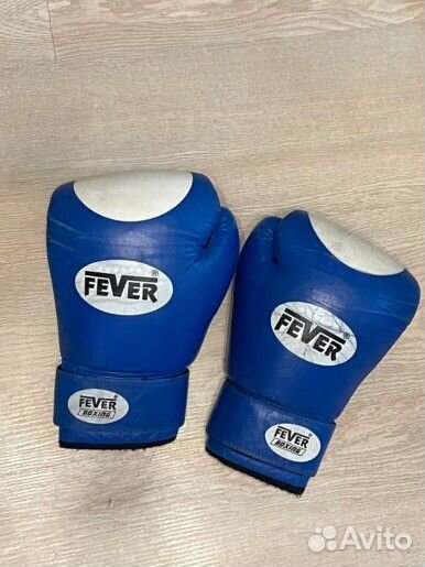 Боксерские перчатки fever
