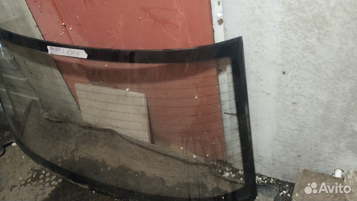 Заднее лобовое стекло кузова ваз 2110