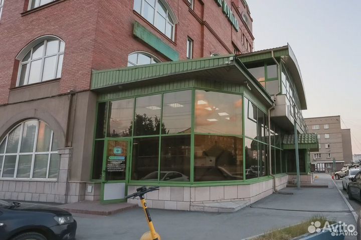 Вспышка Nikon SB-700 speedlight