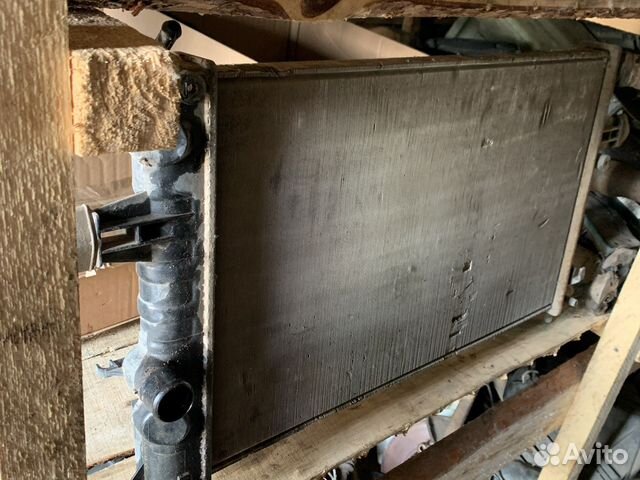 Радиатор охлаждения и кондиционера Шевроле Вива