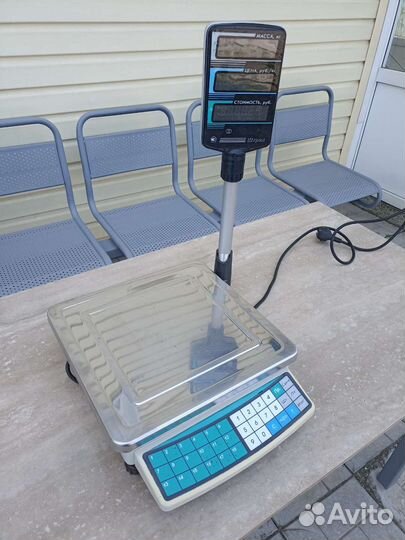 Весы настольные электронные