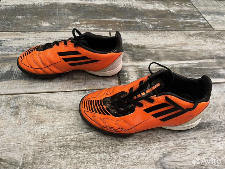 Футзалки adidas