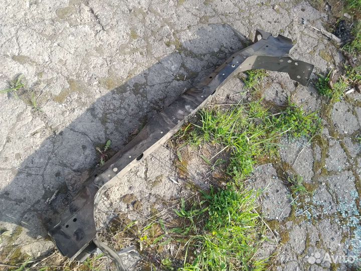 Nissan Almera Classic балка