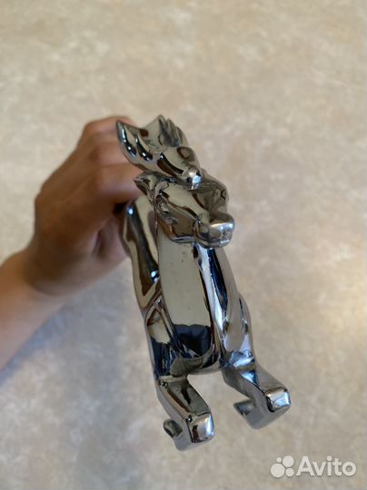 Эмблема (м21) на Волгу 68 год