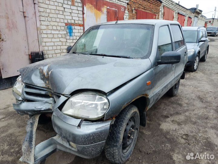 Niva chevrolet в разбор