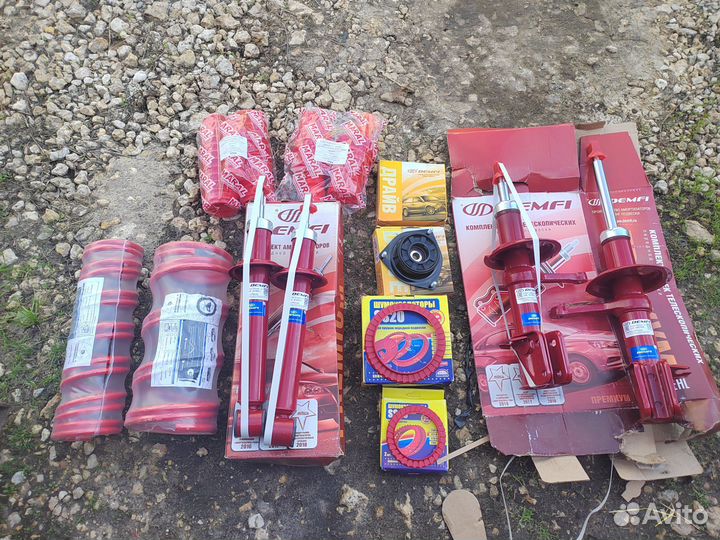 Спортивный комплект амортизаторов с занижением