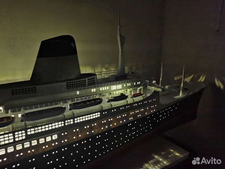 Лайнер France, модель для сборки