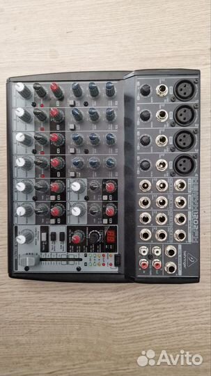 Микшерный пульт behringer 1204fx