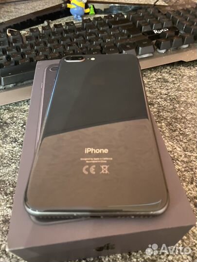 Телефон iPhone 8 plus