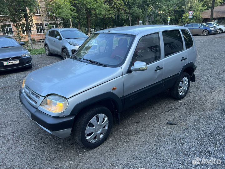 Chevrolet Niva 1.7 МТ, 2003, 250 000 км