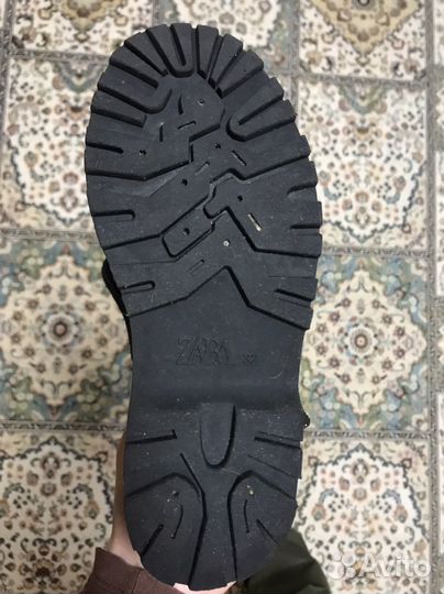 Ботинки демисезонные для девочки 34