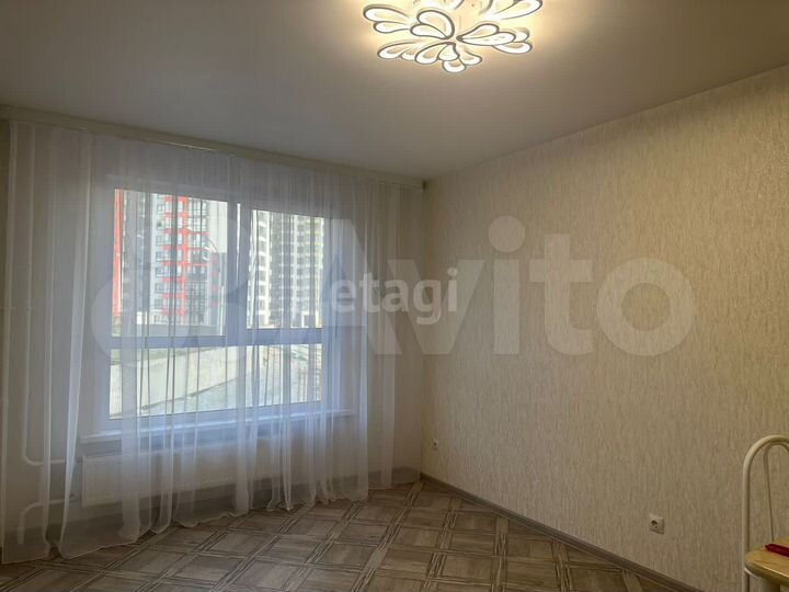 2-к. квартира, 37 м², 2/17 эт.