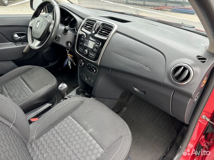 Renault Sandero 1.6 AMT, 2016, 199 256 км