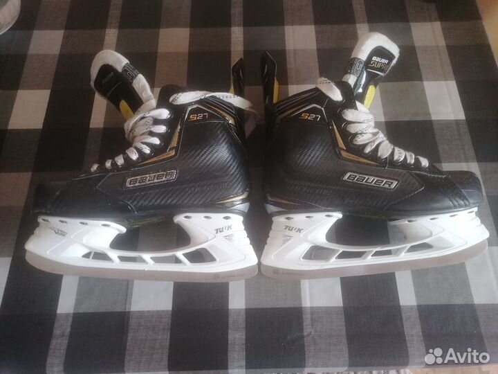 Хоккейные коньки bauer supreme S27 Jr размер 5D