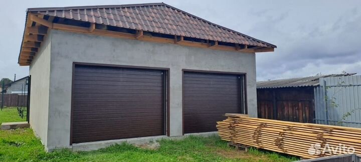 Секционные гаражные ворота Alutech