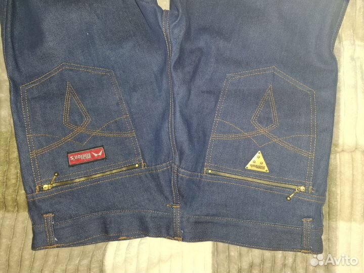 Джинсы Milton's