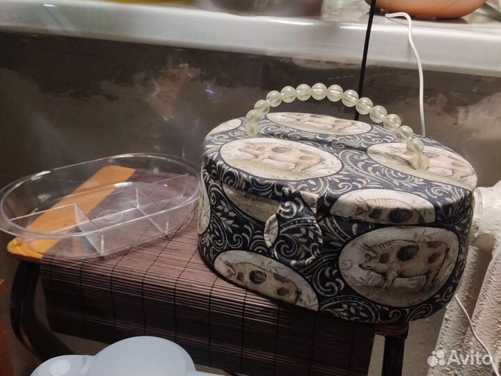 Шкатулка для рукоделия