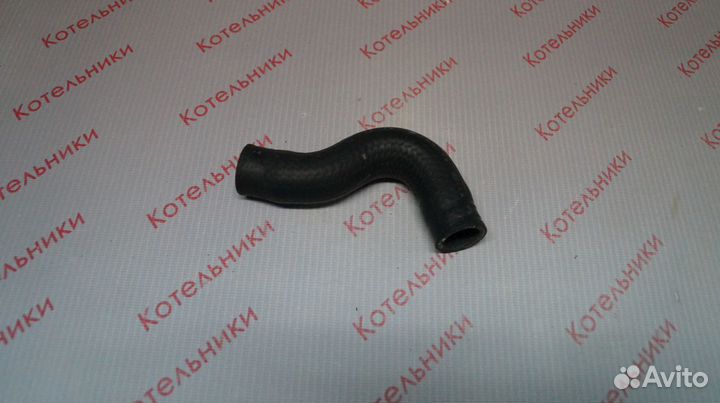 Nissan 14056-5U006 Патрубок водяной