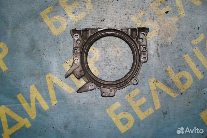 Крышка коленвала Volkswagen Golf 4 Variant