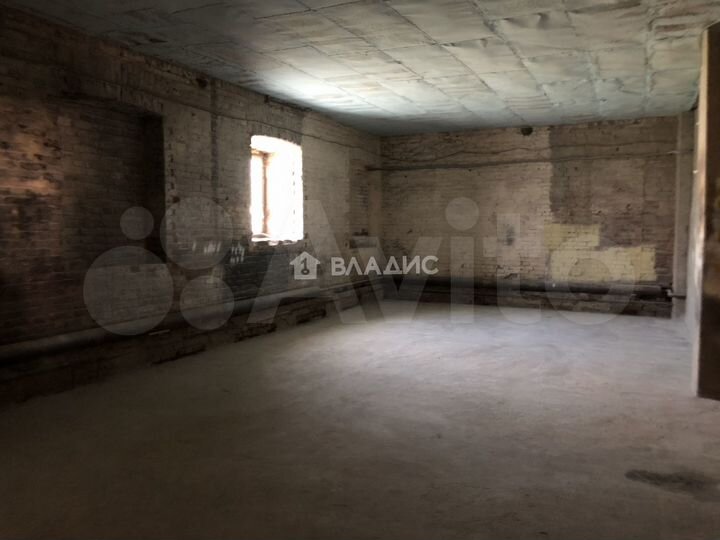 Сдам здание, 1200 м²