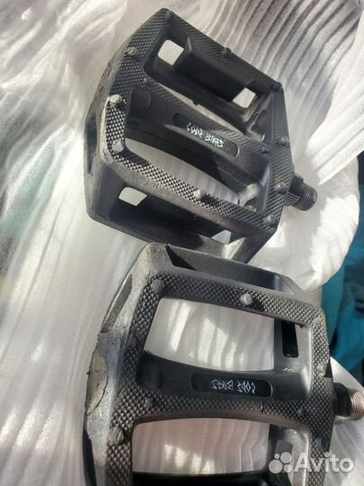 Педали для велосипеда