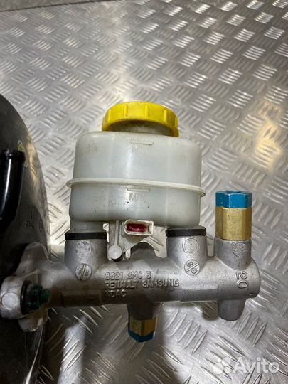 Главный тормозной цилиндр Nissan Almera Classic